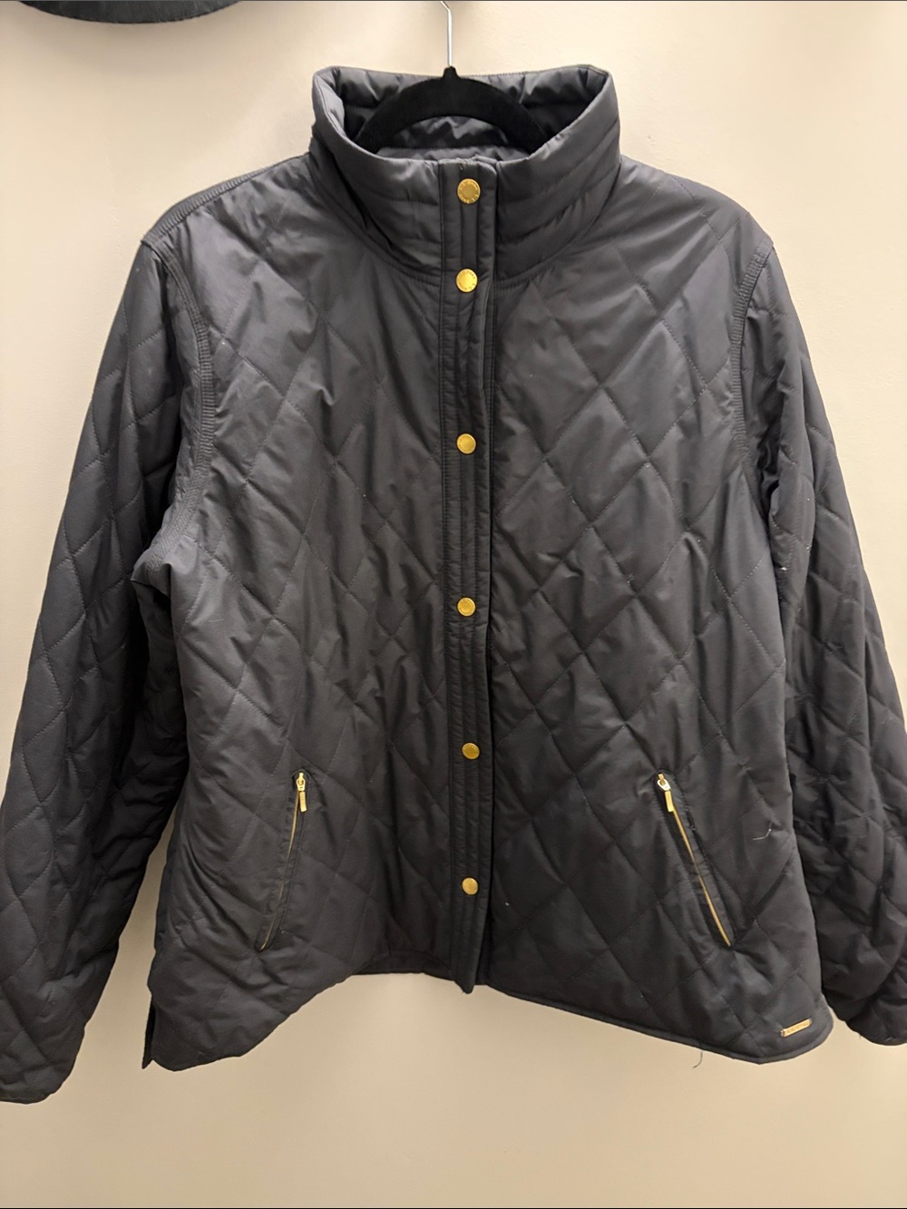 Classic Quilted Women's Jacket - Black